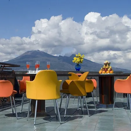 Abalon Hotel 4*
