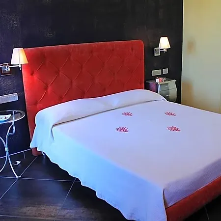 Abalon Hotel 4*