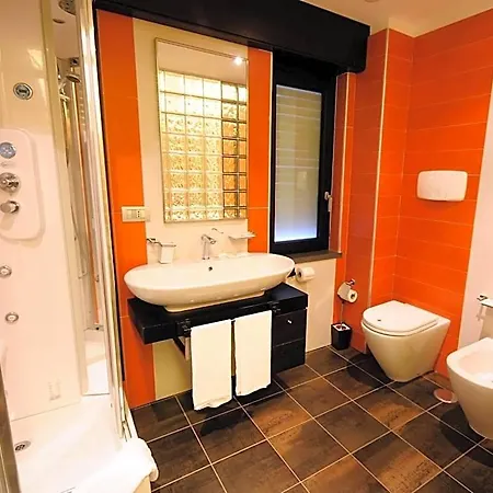 Abalon Hotel
