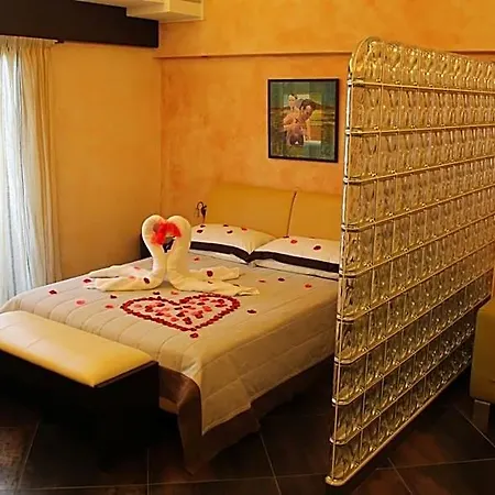 Abalon 4*