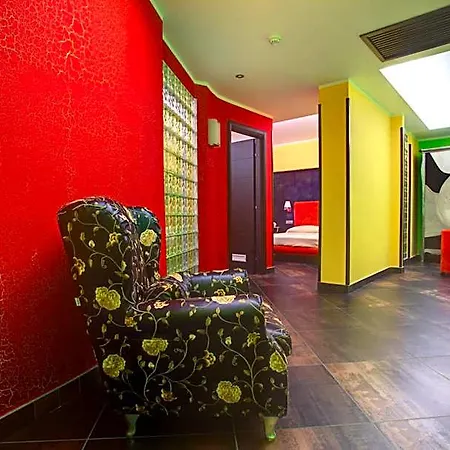 Abalon Hotel
